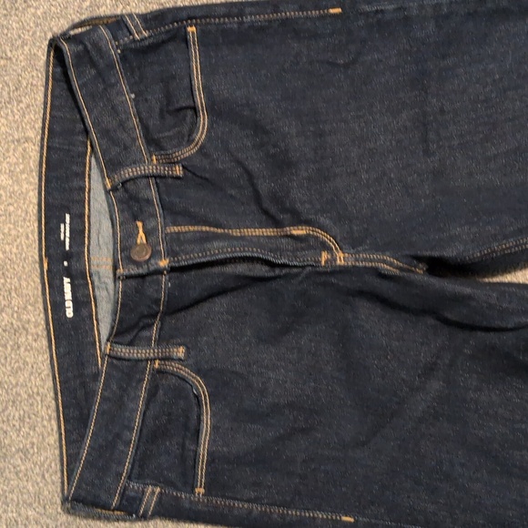 Old Navy Mid Rise WOW Bootcut Jeans Size 8 - Picture 3 of 5